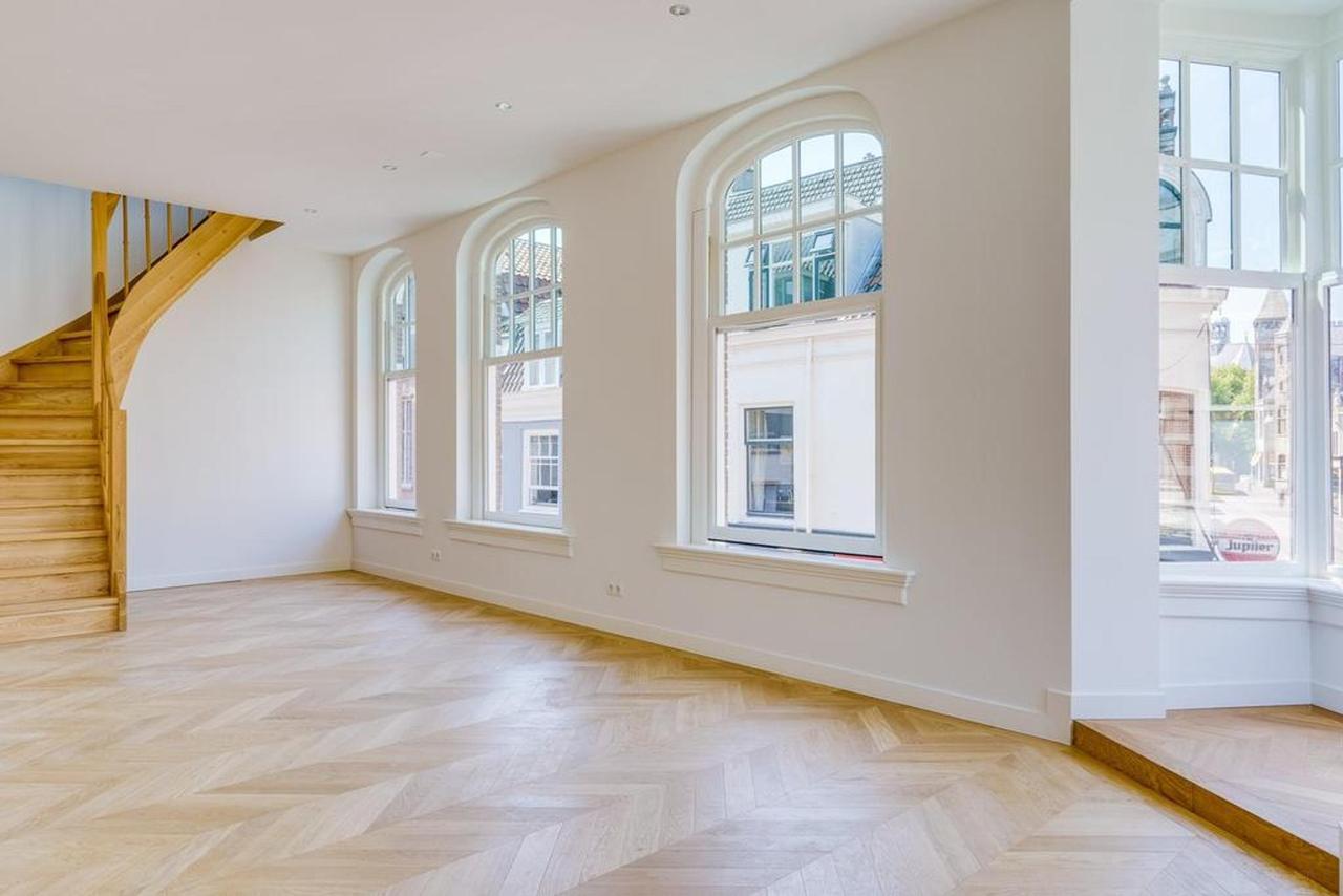 76m² appartement met visgraatvloer in hartje Utrecht - Afbeelding 14