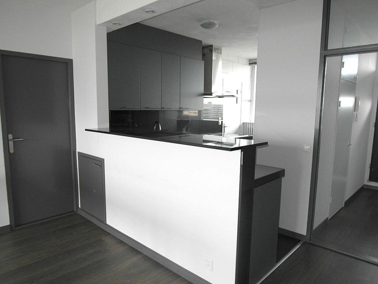 115 m² Apartment with Sunny Balcony in Delft - Image 11