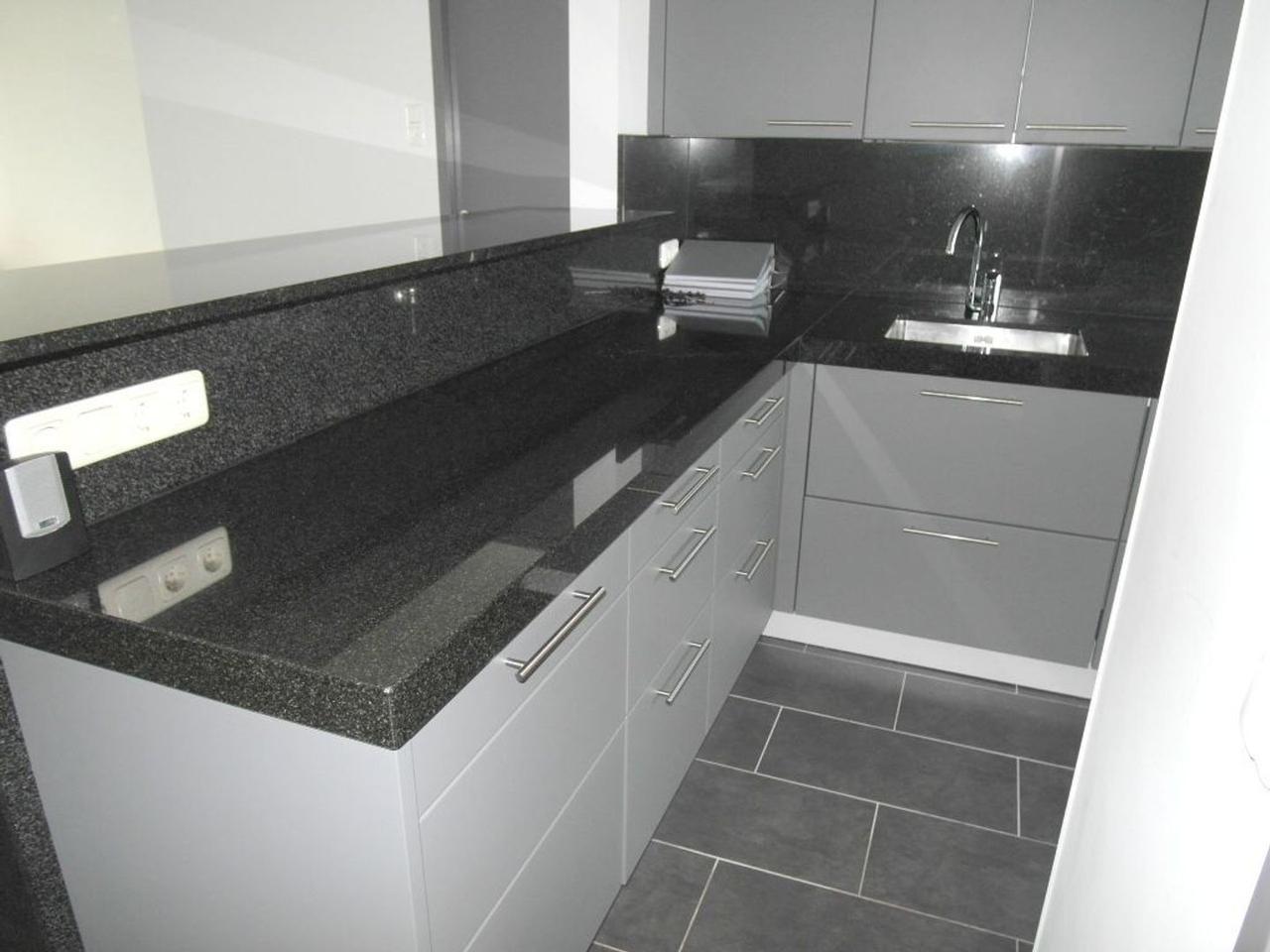 115 m² Apartment with Sunny Balcony in Delft - Image 12