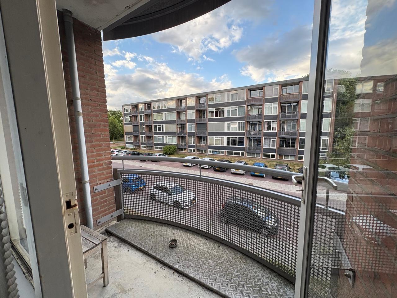 2-Bedroom Apartment with Balcony - Image 11