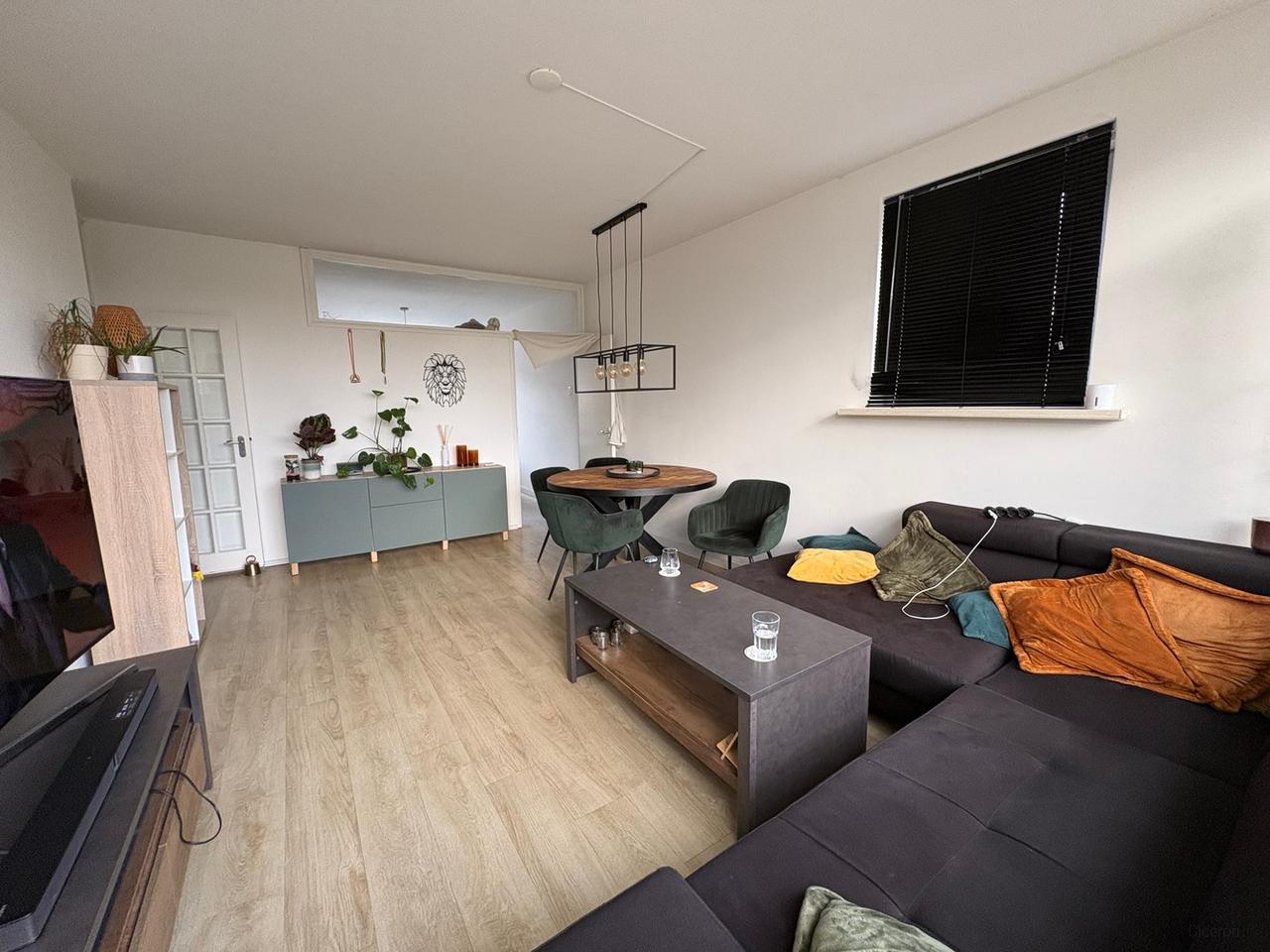 2-Bedroom Apartment with Balcony - Image 19