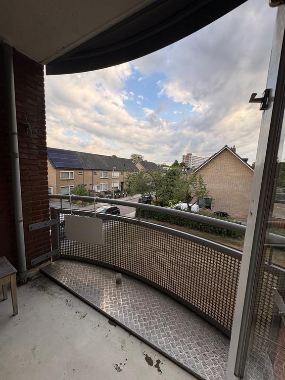 2-Bedroom Apartment with Balcony - Image 23