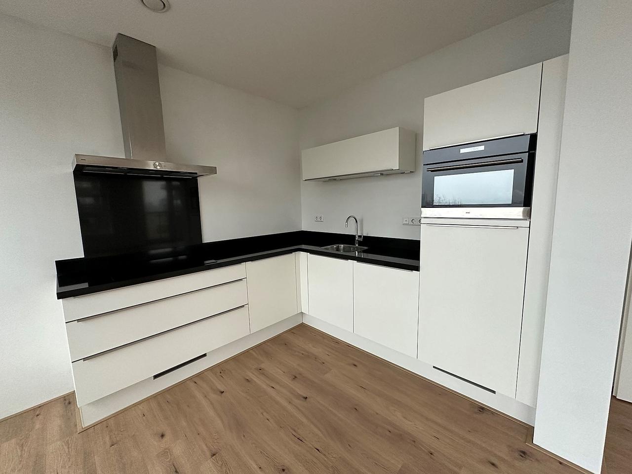 Tweekamerappartement met dakterras aan het IJ - Afbeelding 4
