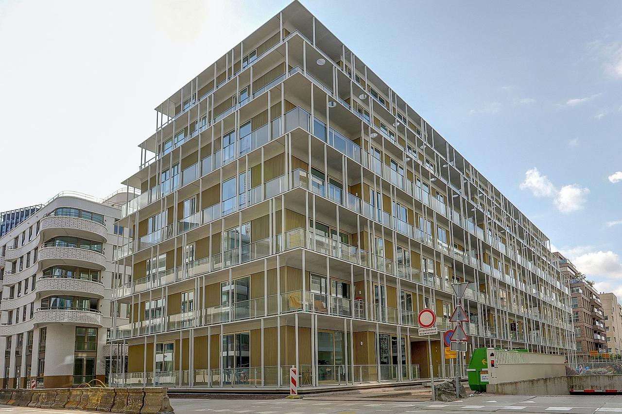 3-slaapkamerappartement aan het IJ - Afbeelding 1