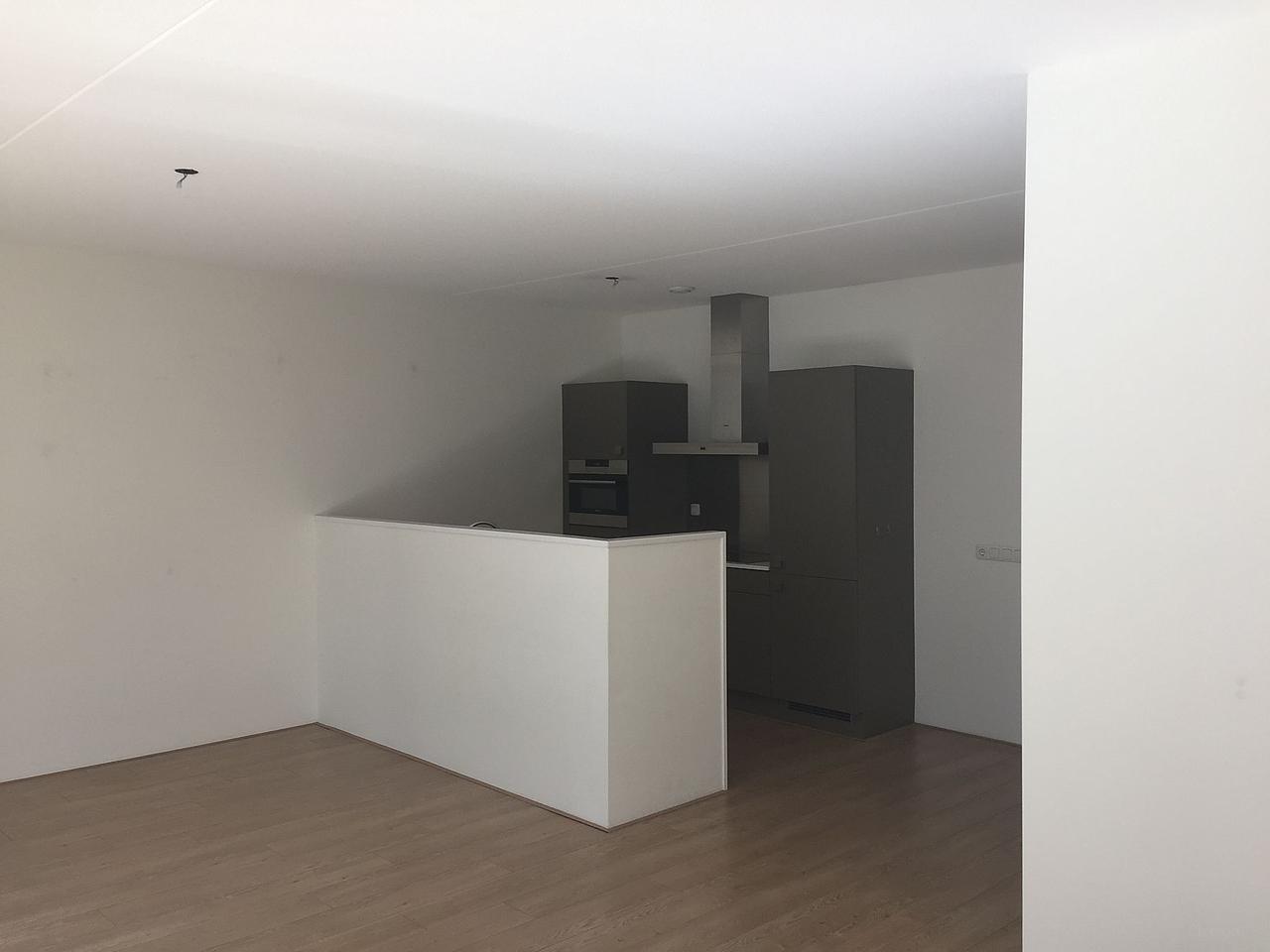 88 m² appartement met 2 balkons in Philipsdorp - Afbeelding 3