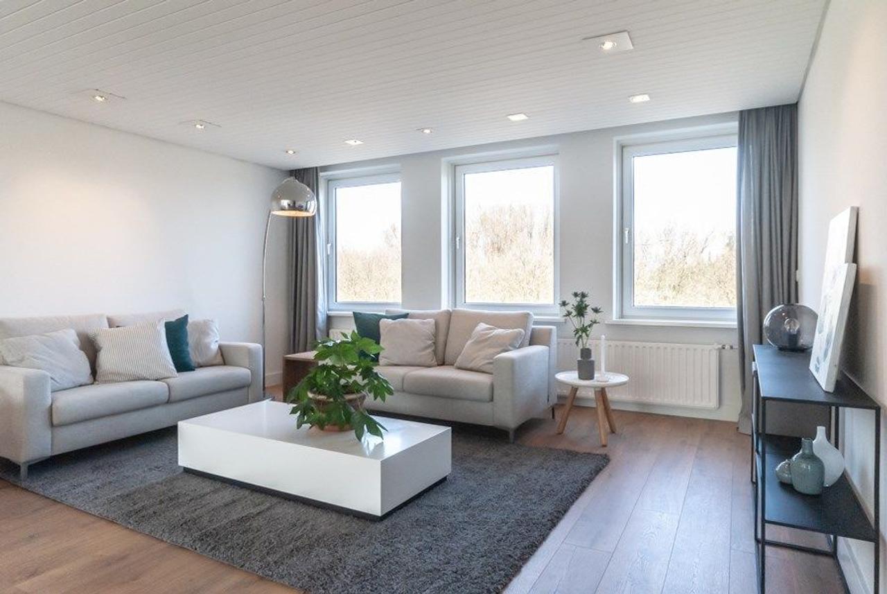 Licht 3-kamerappartement met 2 balkons - Afbeelding 2