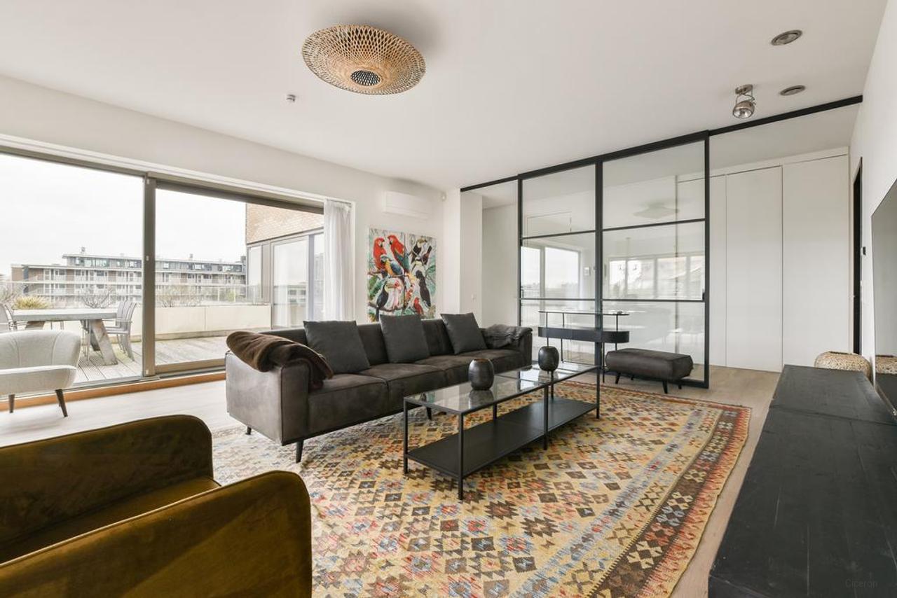 Penthouse met terras en parkeerplek op Zuidas - Afbeelding 2