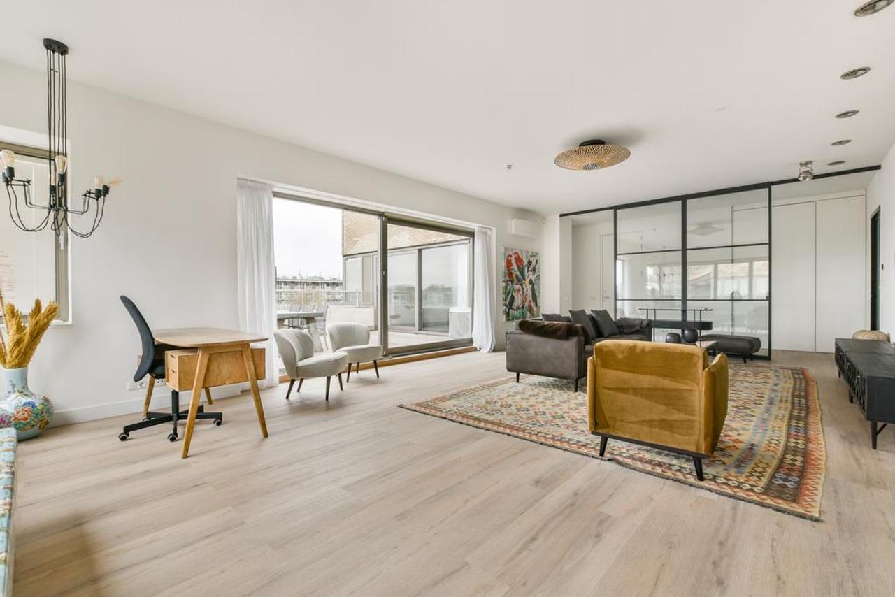Penthouse met terras en parkeerplek op Zuidas - Afbeelding 10