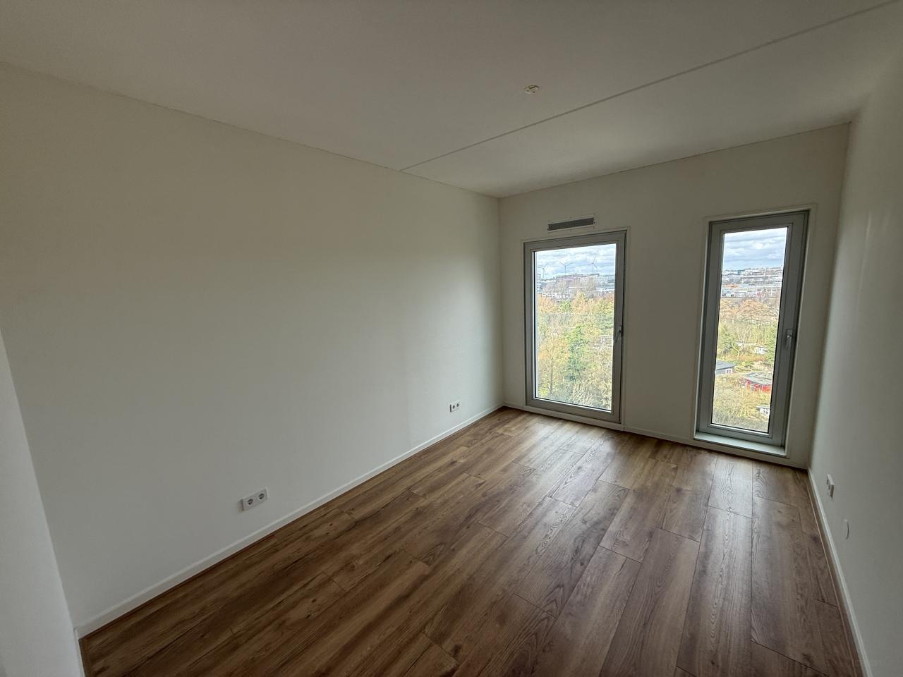 3-kamerappartement met lift in Sloterdijk - Afbeelding 7
