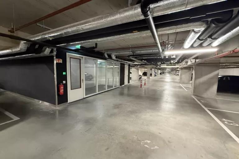 3-kamerappartement met lift in Sloterdijk - Afbeelding 26