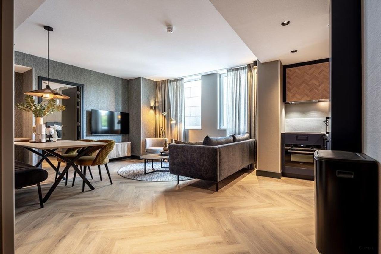 Two-bedroom apartment on the Koornmarkt - Image 1