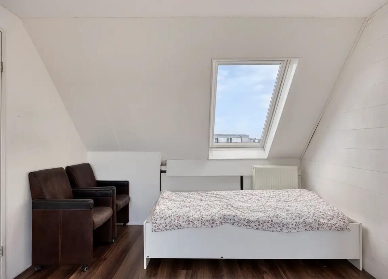 Eengezinswoning met 4 slaapkamers in Leiden - Afbeelding 23