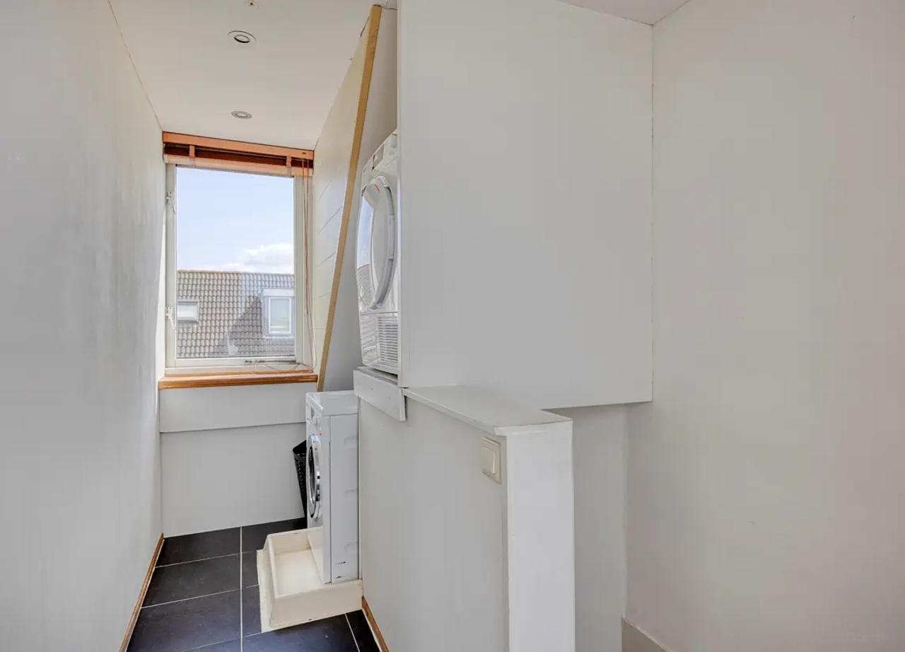 Eengezinswoning met 4 slaapkamers in Leiden - Afbeelding 24