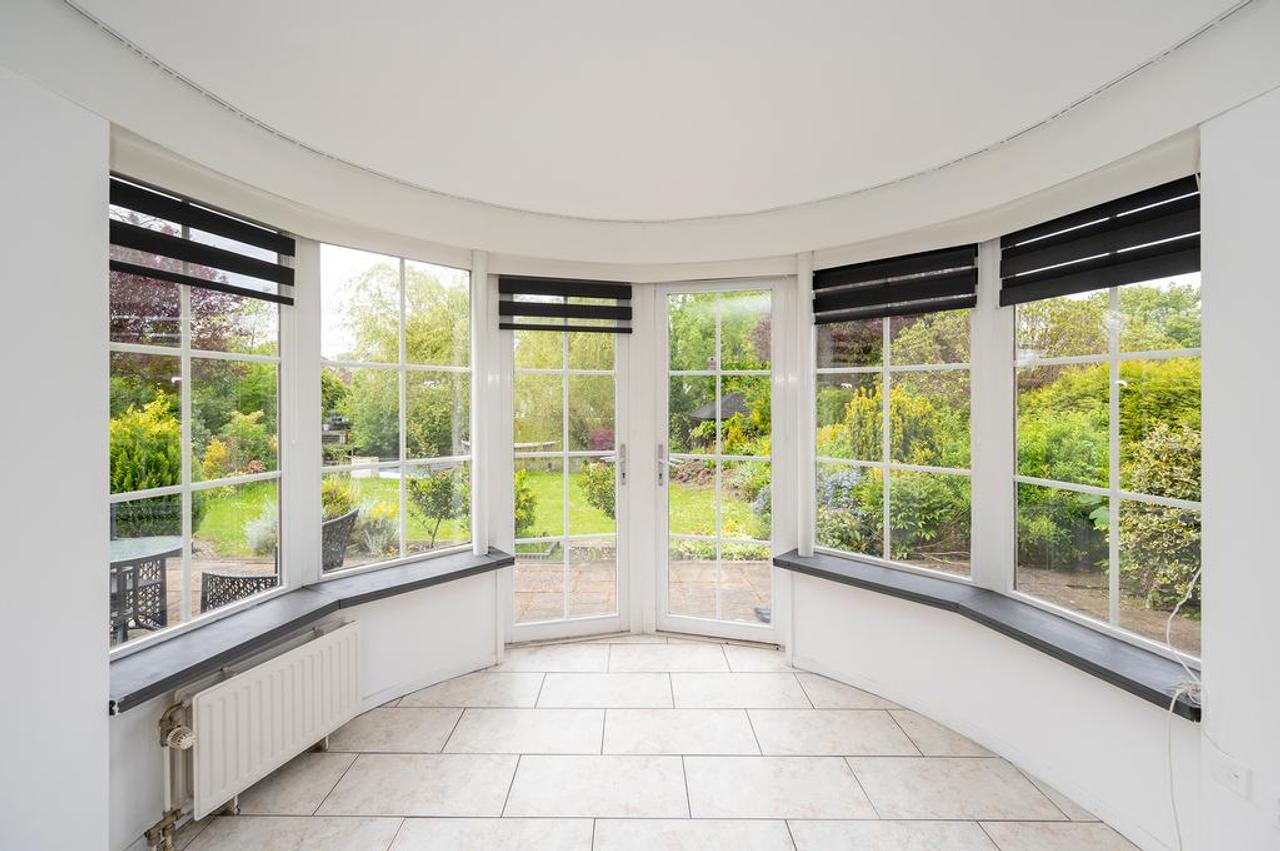 Detached Waterfront Villa in Filmwijk - Image 11