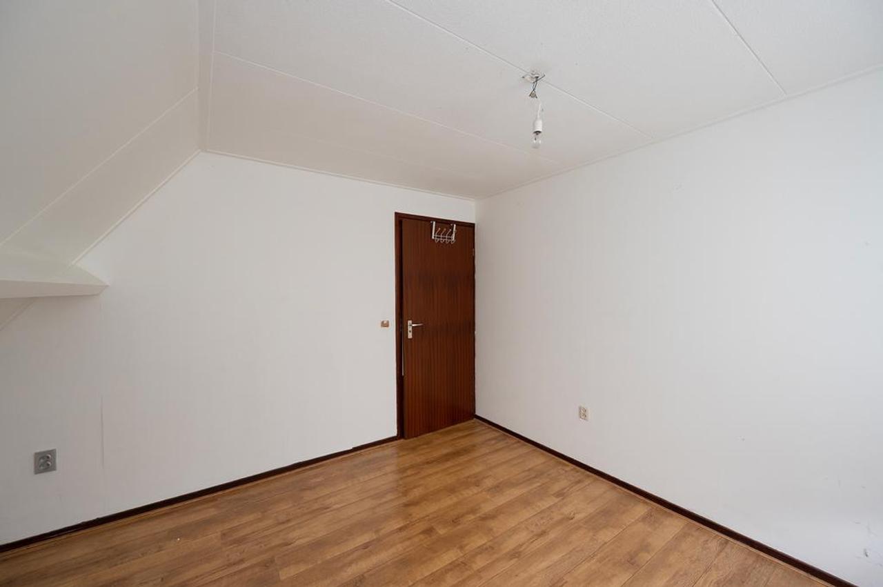 Detached Waterfront Villa in Filmwijk - Image 20