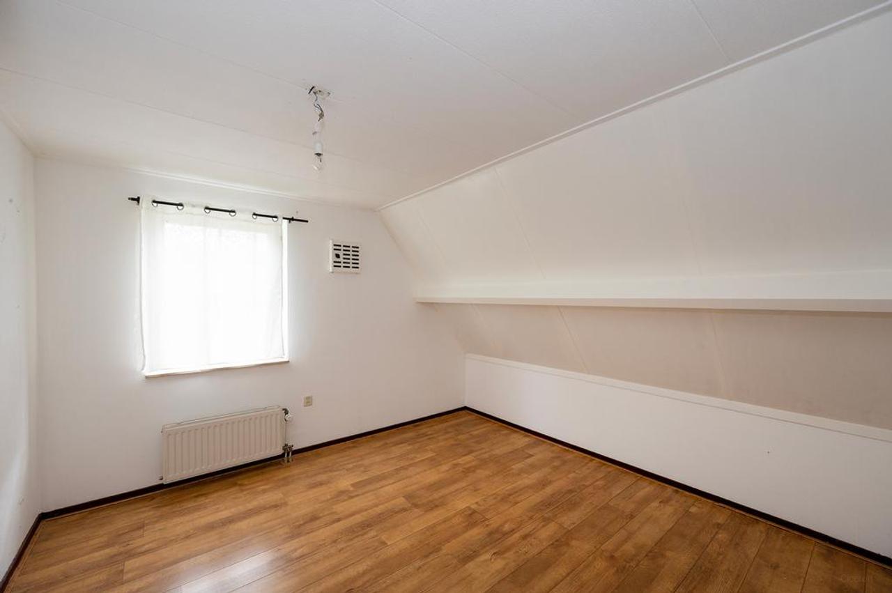 Detached Waterfront Villa in Filmwijk - Image 22