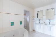 Self-contained living space with solar panels - Image 8