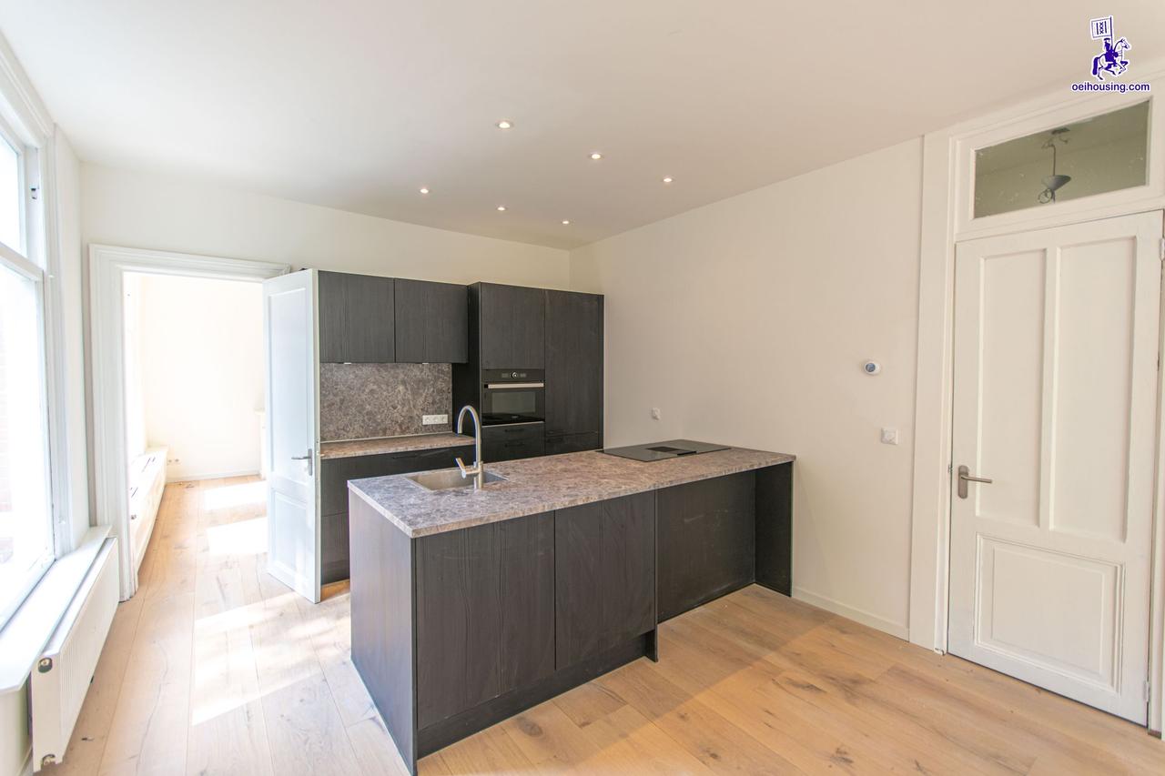 Licht 2-kamerappartement in Helmersbuurt - Afbeelding 5