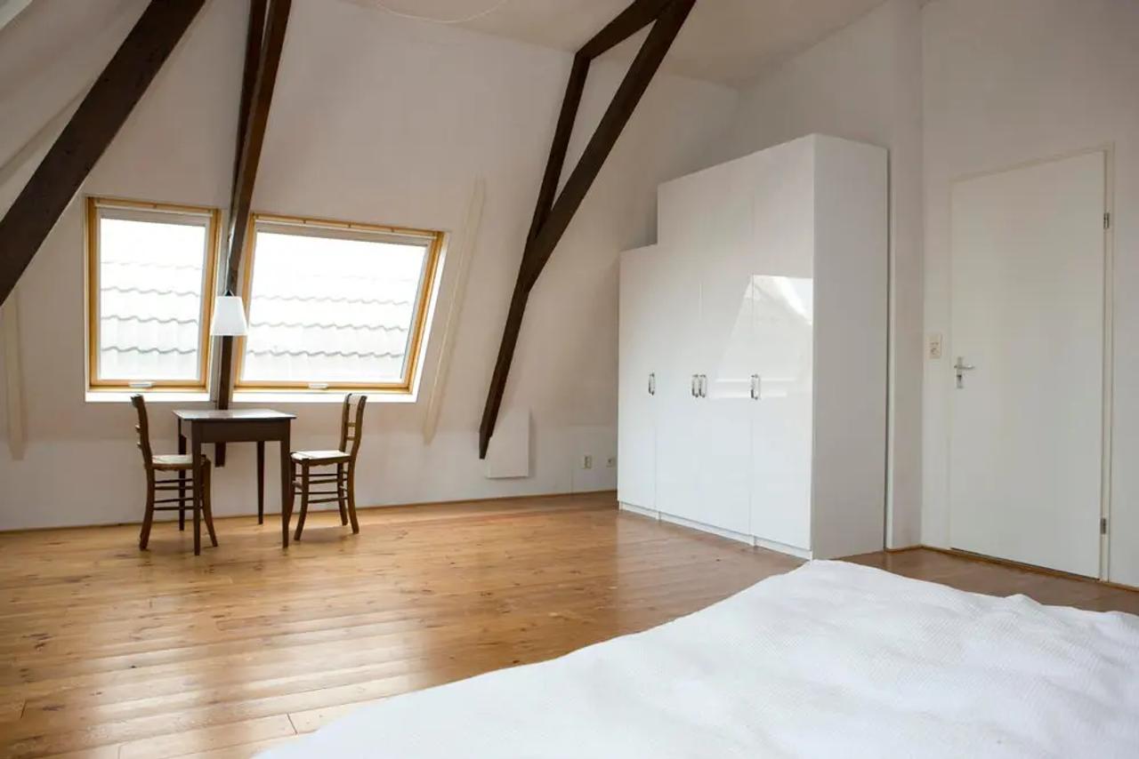 Bovenwoning van 137 m² aan het water - Afbeelding 15