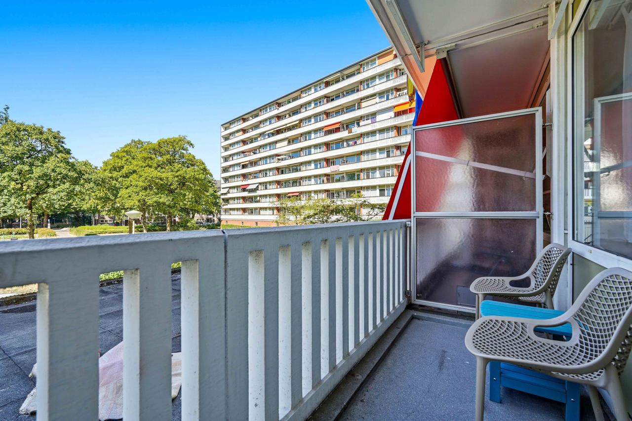Gemeubileerd 3-kamerappartement met balkon - Afbeelding 6