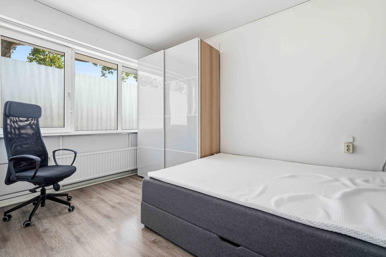 Gemeubileerd 3-kamerappartement met balkon - Afbeelding 7