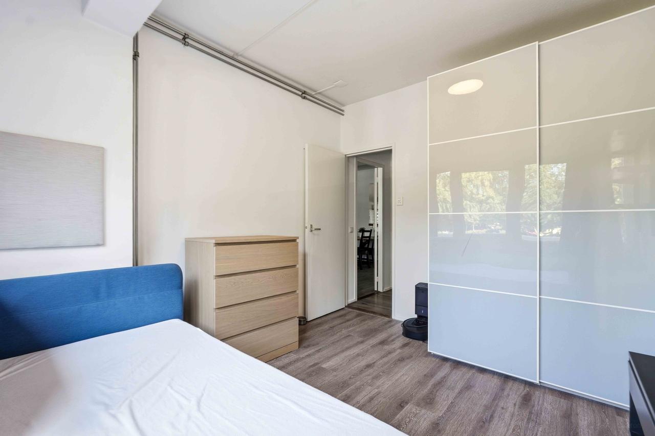 Gemeubileerd 3-kamerappartement met balkon - Afbeelding 10