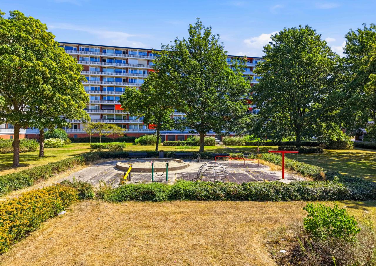Gemeubileerd 3-kamerappartement met balkon - Afbeelding 12