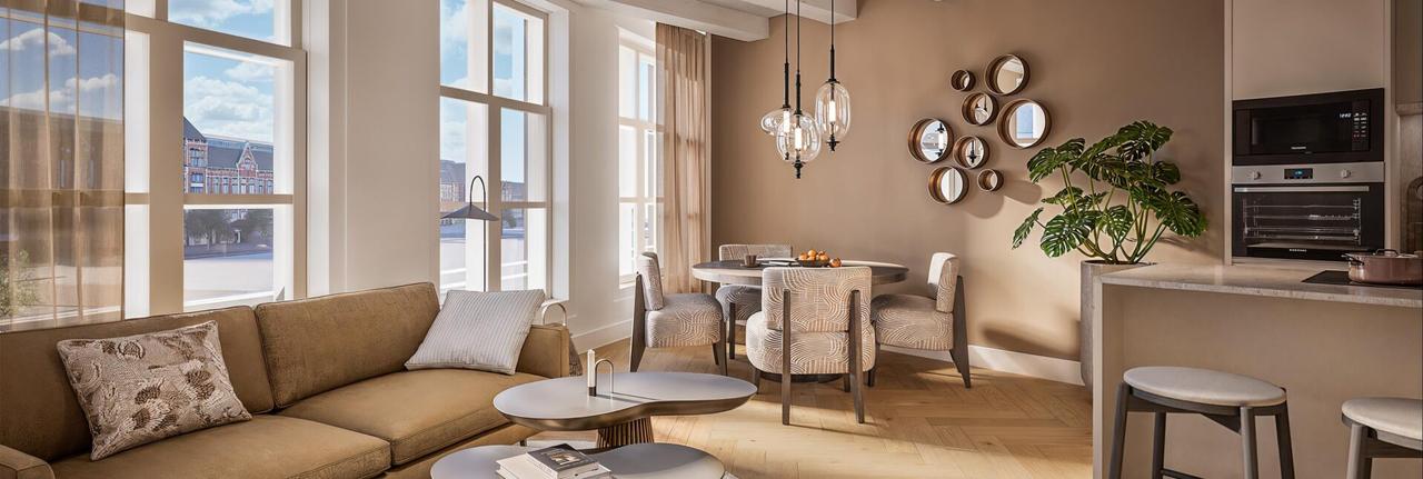 Monumentaal 3-kamerappartement met balkon - Afbeelding 1