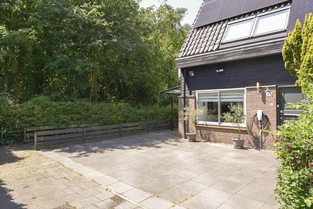 5-slaapkamer hoekwoning aan het groen - Afbeelding 3