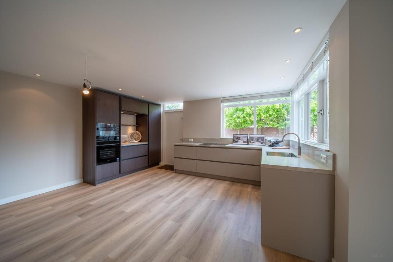 200 m² wonen met 4 slaapkamers en tuin - Afbeelding 3