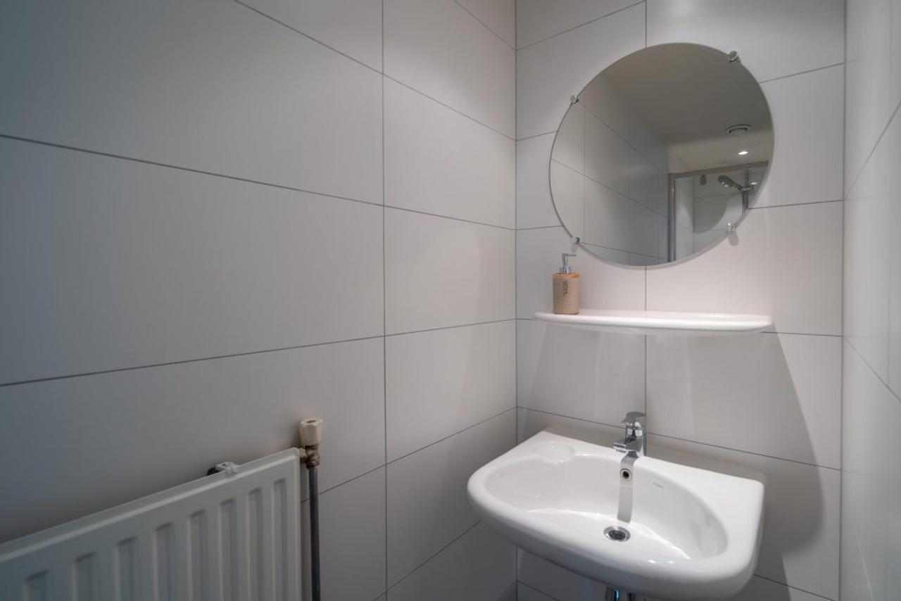 200 m² wonen met 4 slaapkamers en tuin - Afbeelding 28