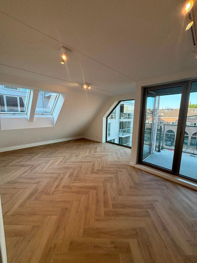 Balkon en berging in hartje Eindhoven - Afbeelding 1