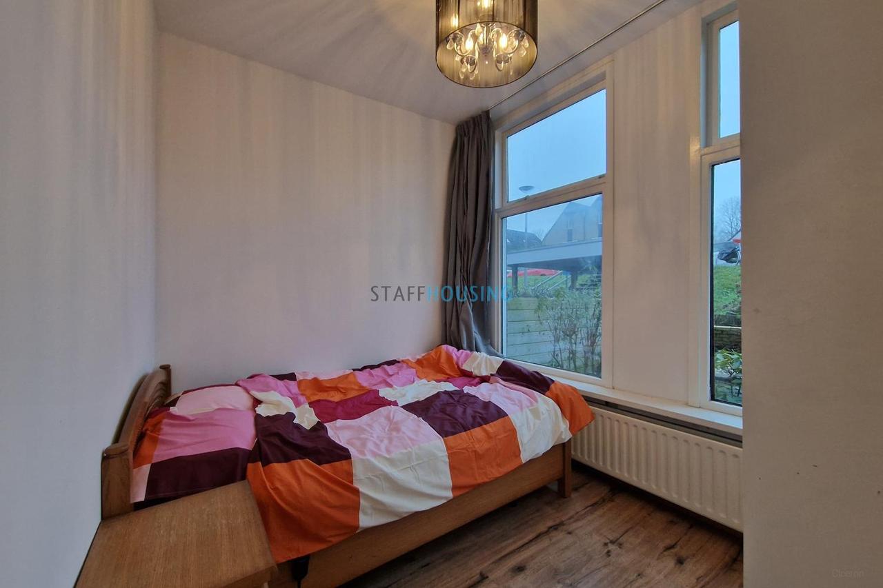 Furnished House with Garden in Overschie - Image 11