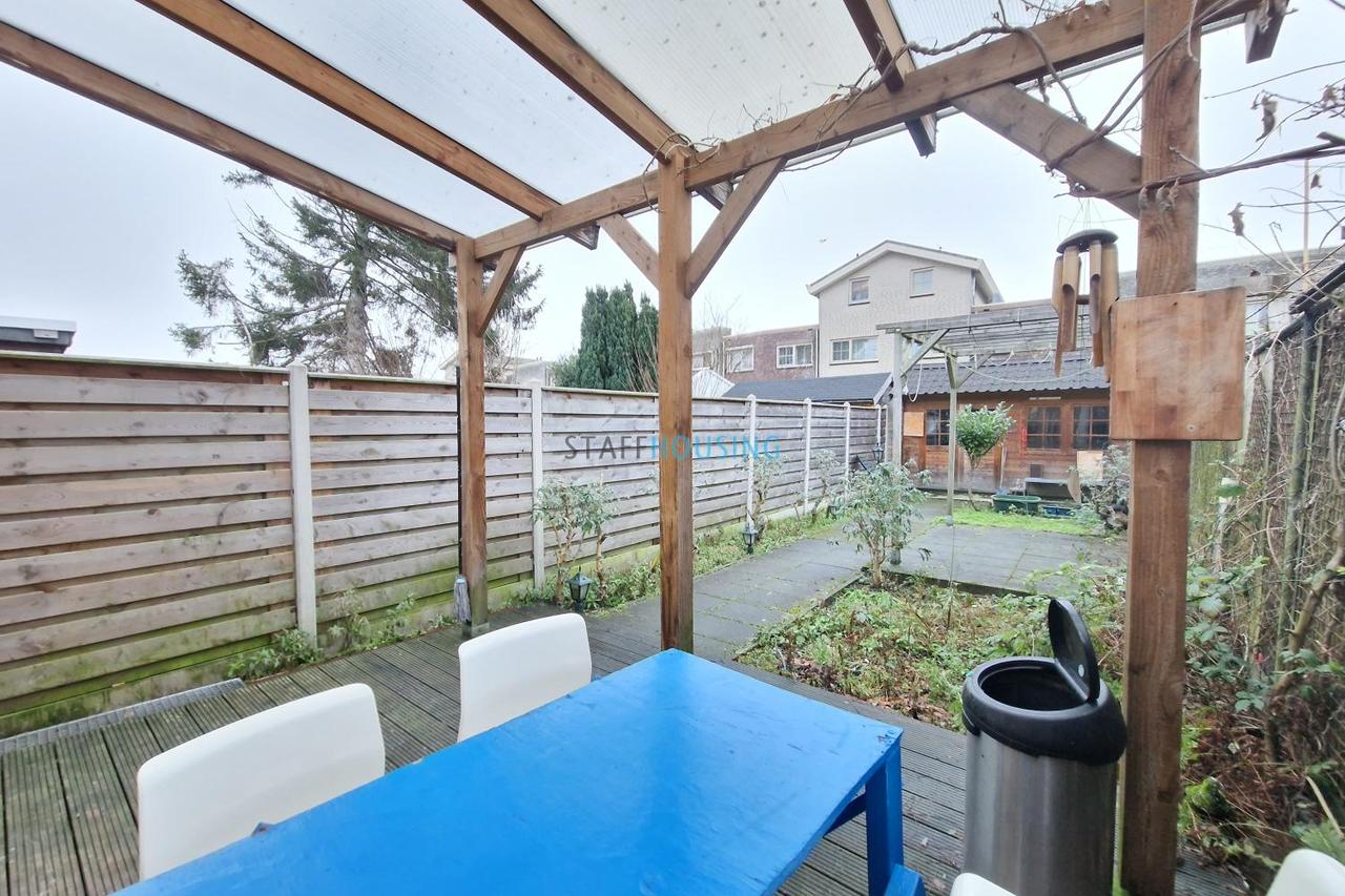 Furnished House with Garden in Overschie - Image 15