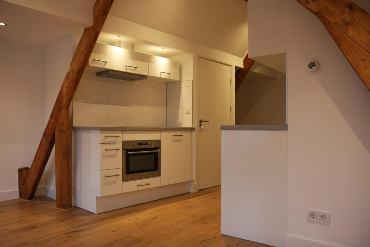 Zolderappartement met balkon in Liskwartier - Afbeelding 2