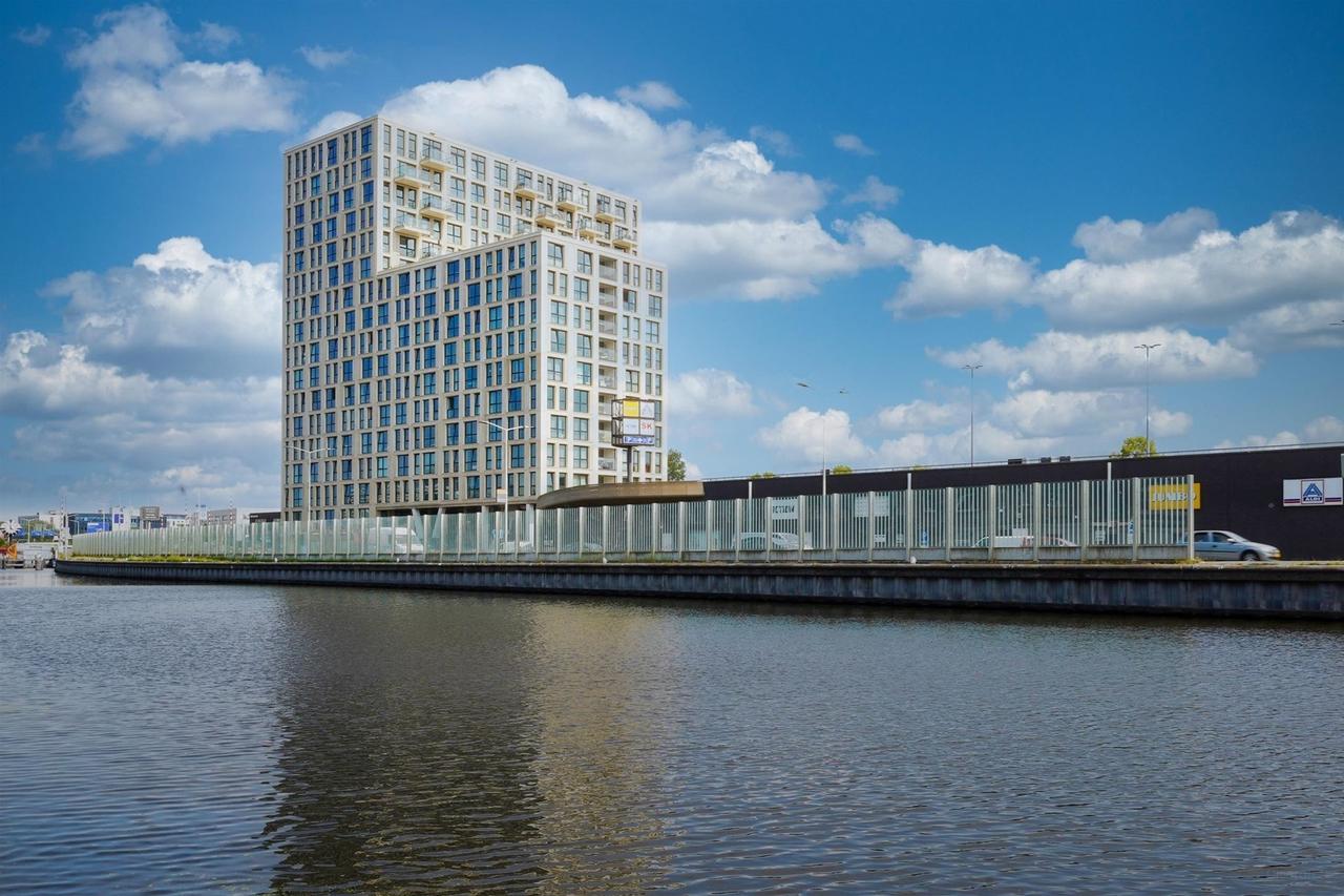 Studio with Unobstructed Views in Laakhaven-Oost - Image 14
