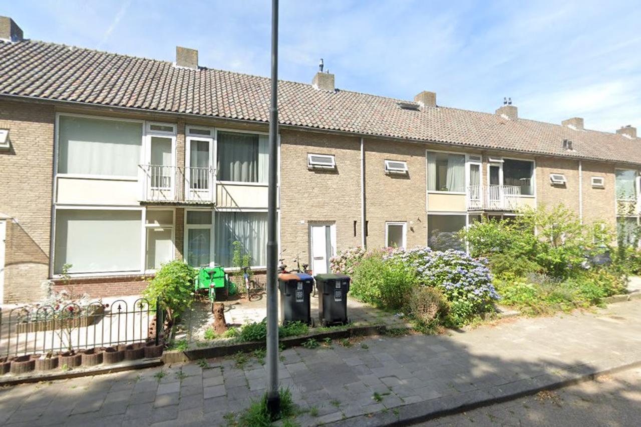 Semi-studio with private bathroom in Tilburg - Image 3