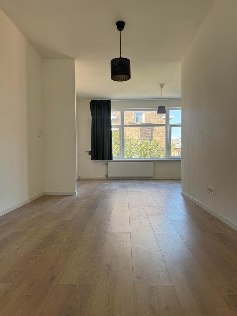 125 m² dubbel bovenhuis met 2 badkamers - Afbeelding 3