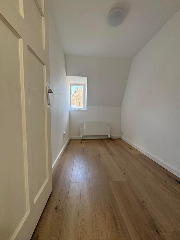 125 m² dubbel bovenhuis met 2 badkamers - Afbeelding 12