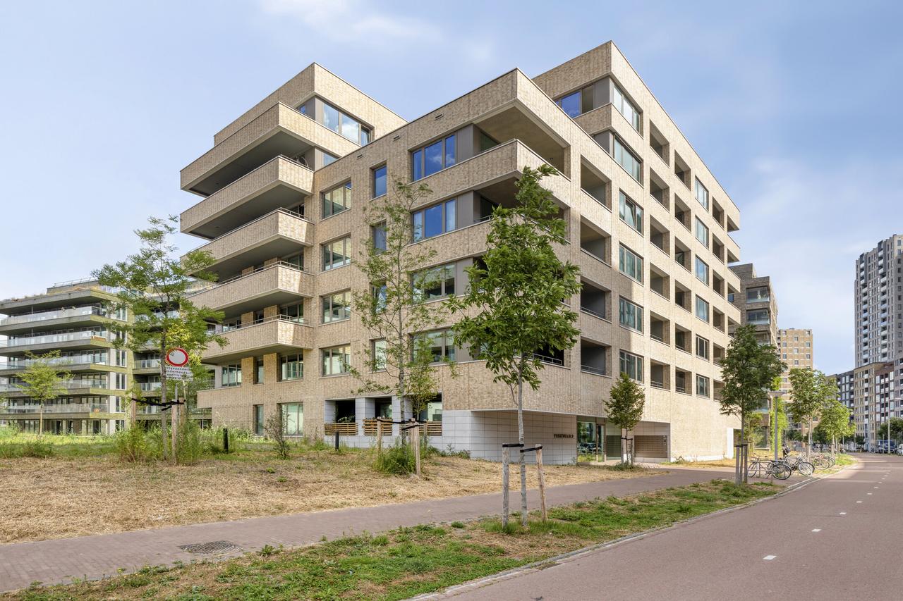 4-kamerappartement met terras in Elzenhagen - Afbeelding 1