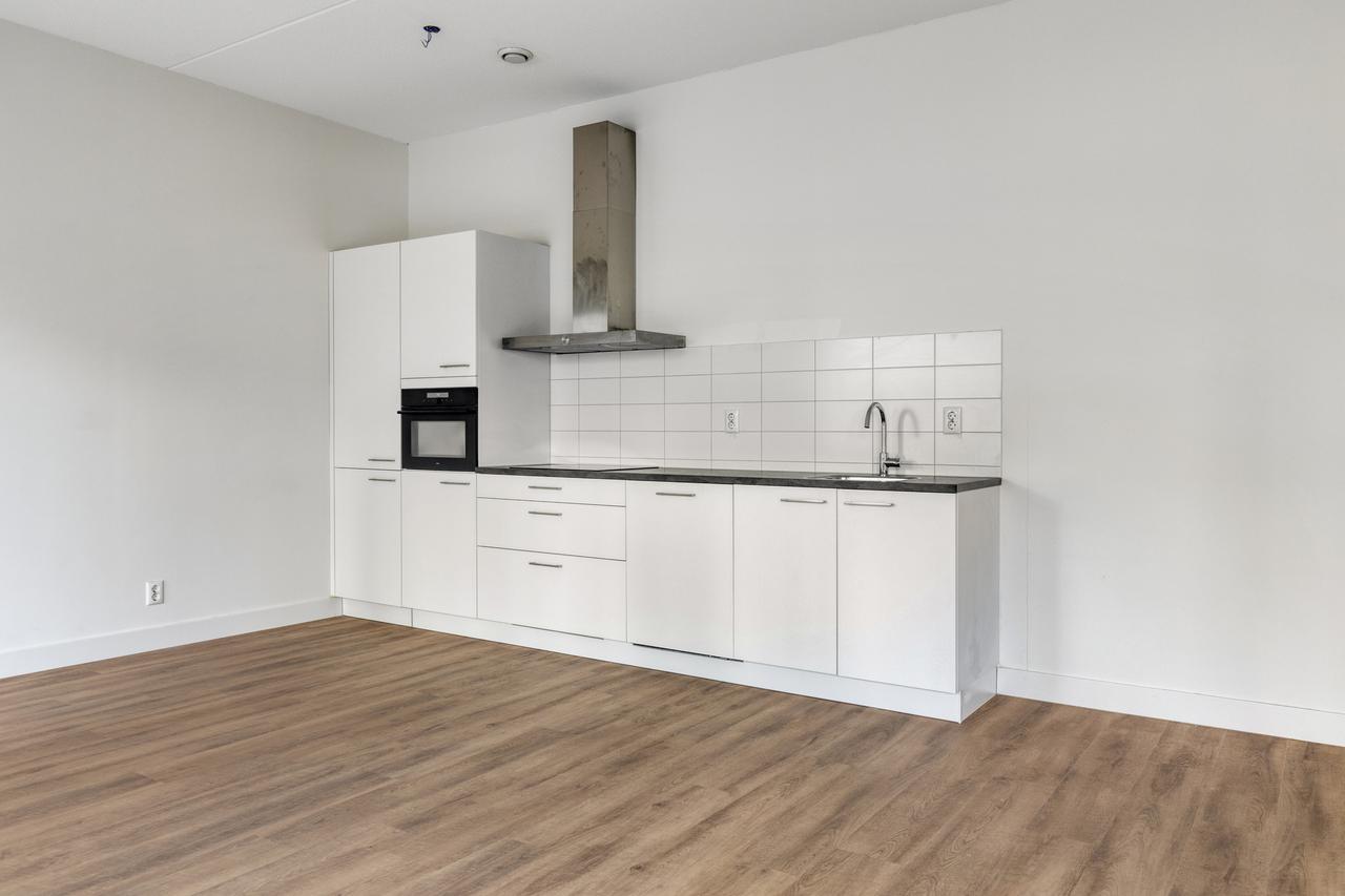 4-kamerappartement met terras in Elzenhagen - Afbeelding 3