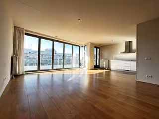 Licht 3-kamerappartement aan Erasmuspark
