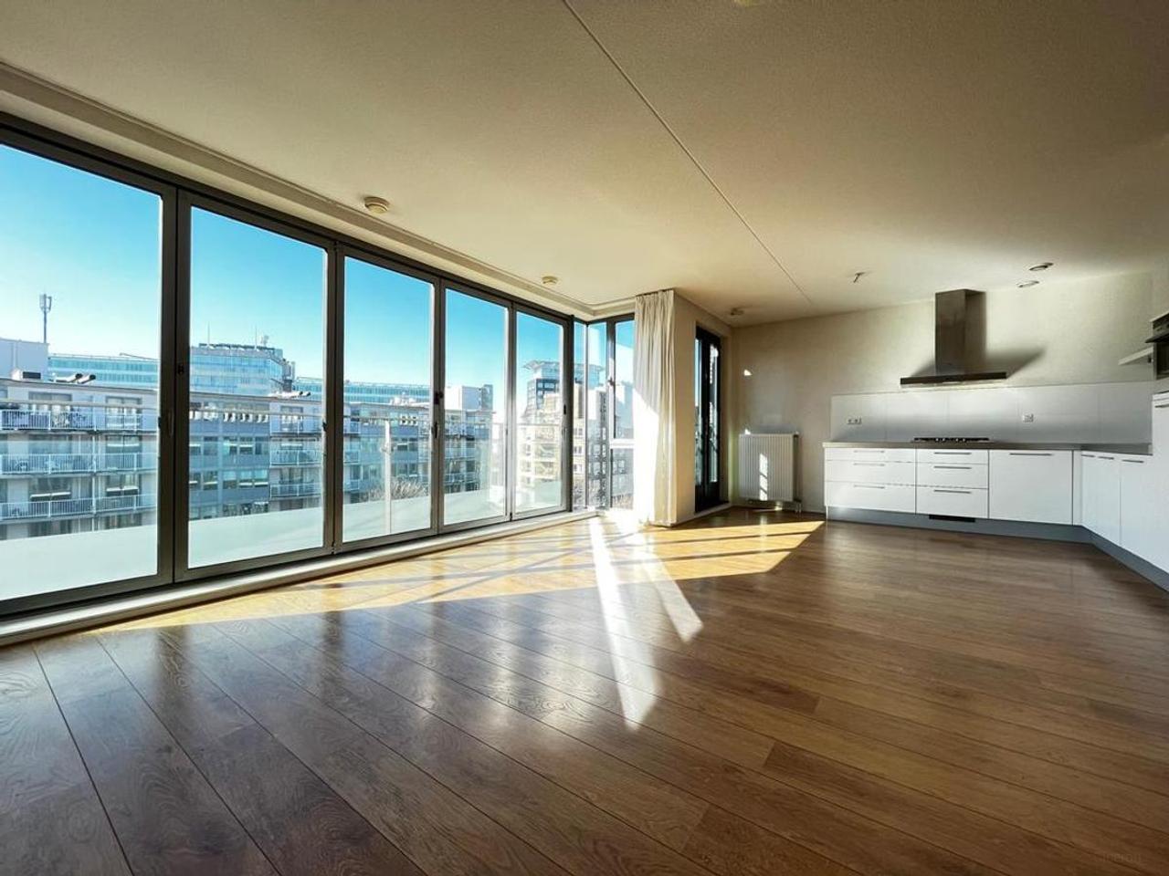 Licht 3-kamerappartement aan Erasmuspark - Afbeelding 3