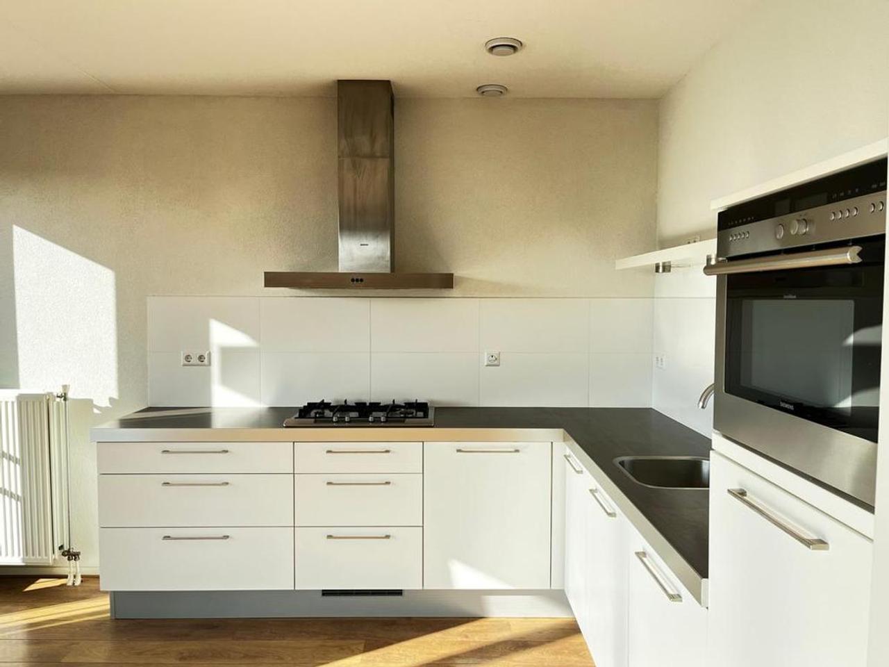 Licht 3-kamerappartement aan Erasmuspark - Afbeelding 6