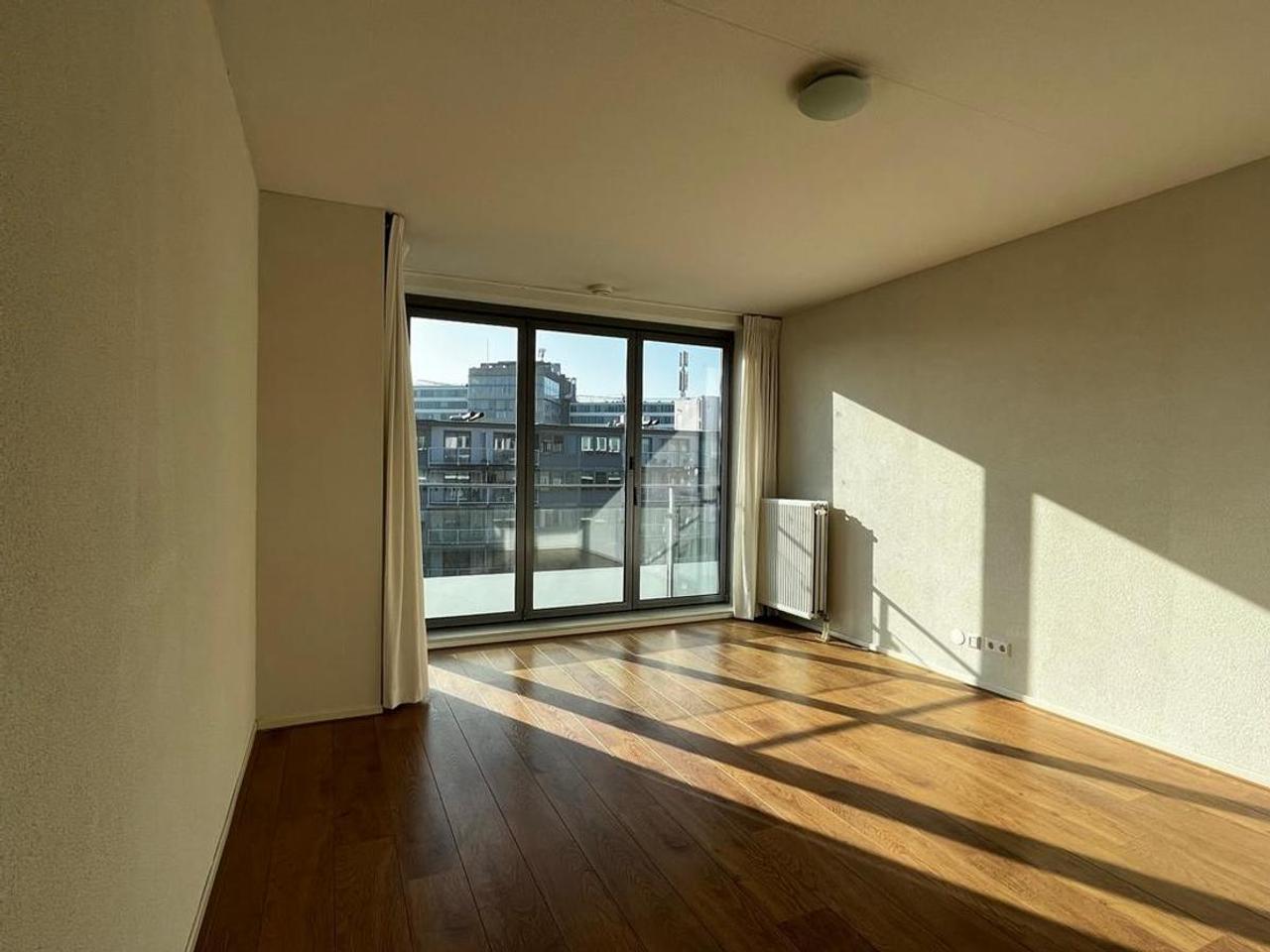 Licht 3-kamerappartement aan Erasmuspark - Afbeelding 8