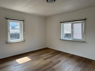 176 m² Living Space with 4 Bedrooms - Image 12