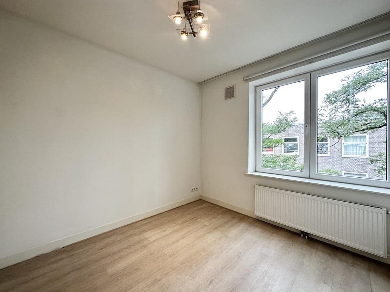 Balkon en 60 m² in de Rivierenbuurt - Afbeelding 13