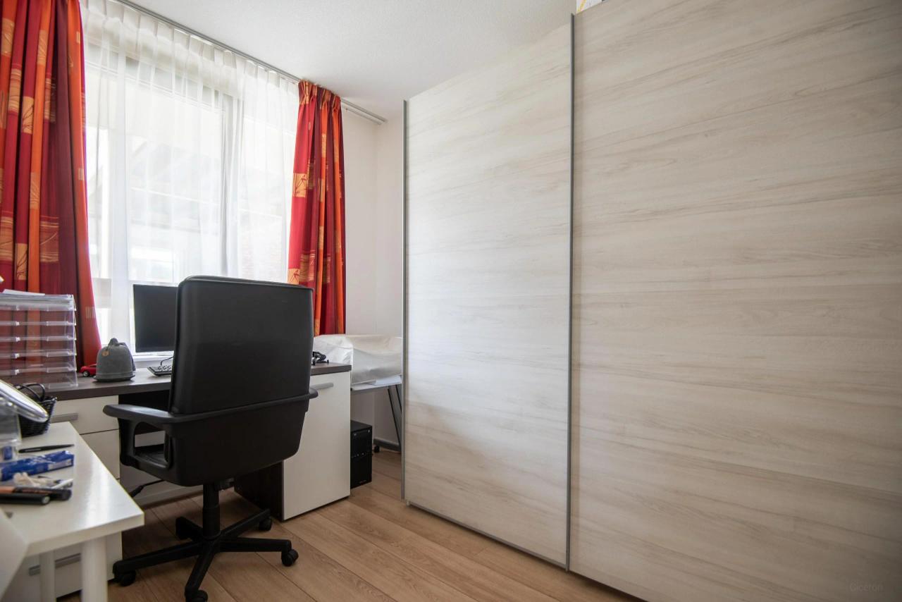 Groot balkon en lift in Haarwijk West - Afbeelding 7