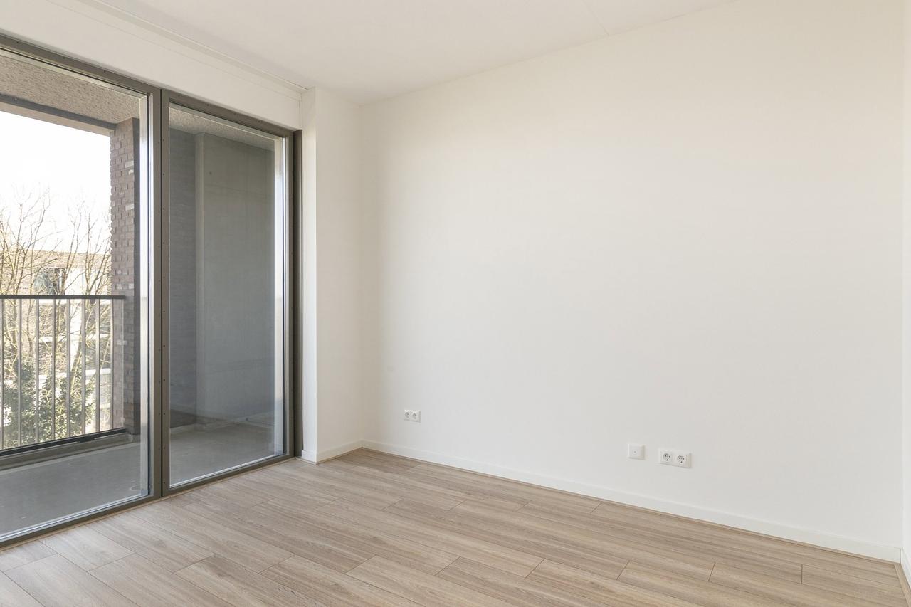 88 m² Apartment with 2 Bedrooms - Image 5