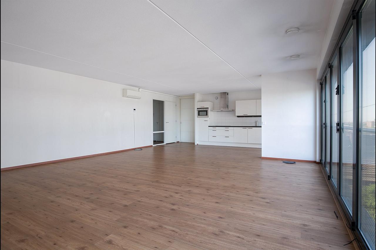 109 m² appartement met licht en parkeren - Afbeelding 5